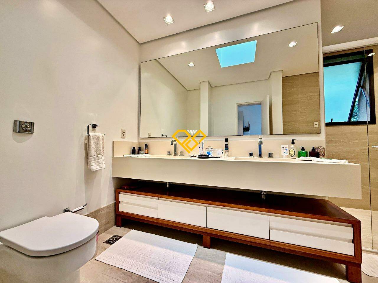 Casa à venda no Santa Terezinha: Wc suíte 1