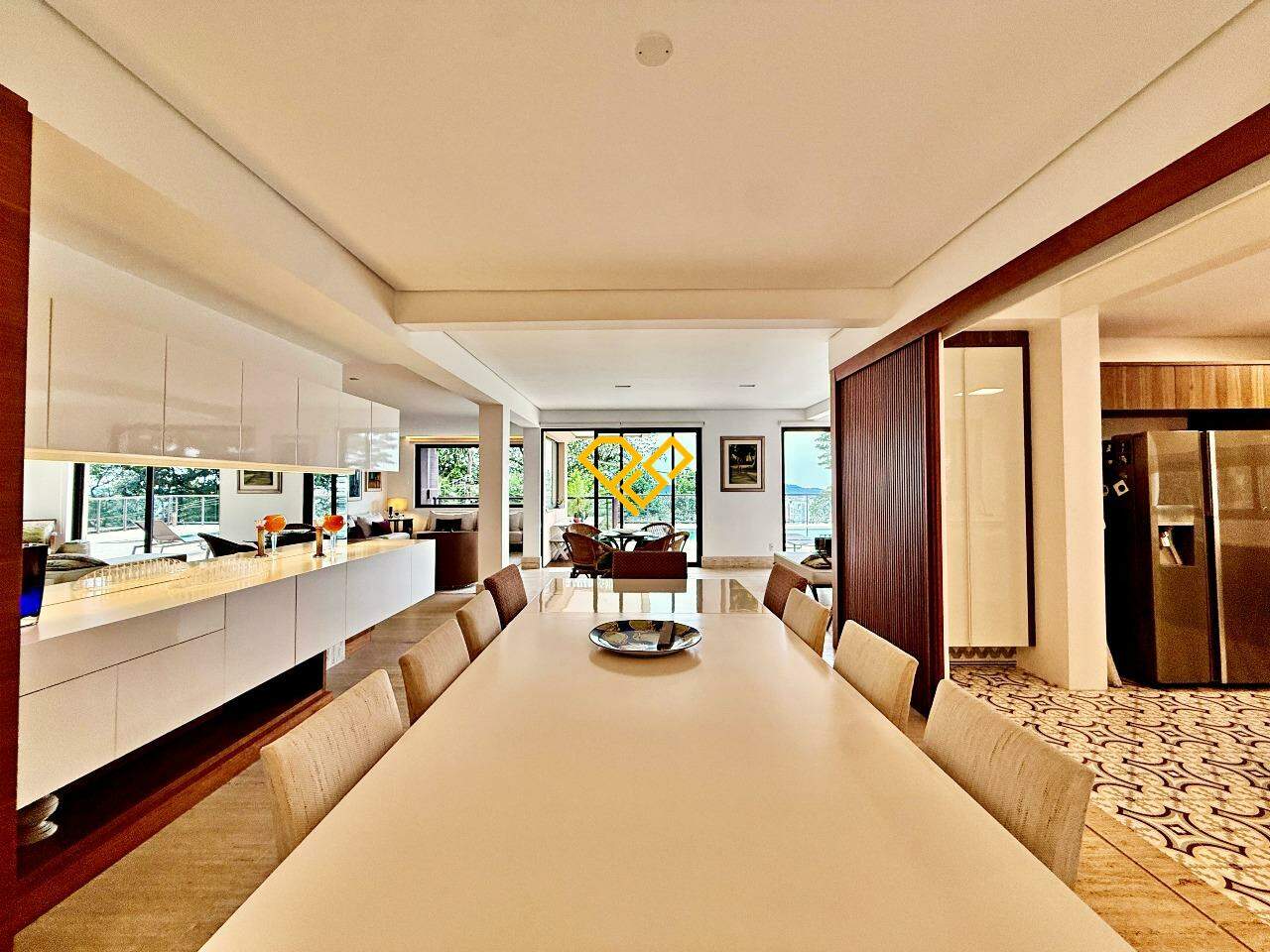 Casa à venda no Santa Terezinha: Sala