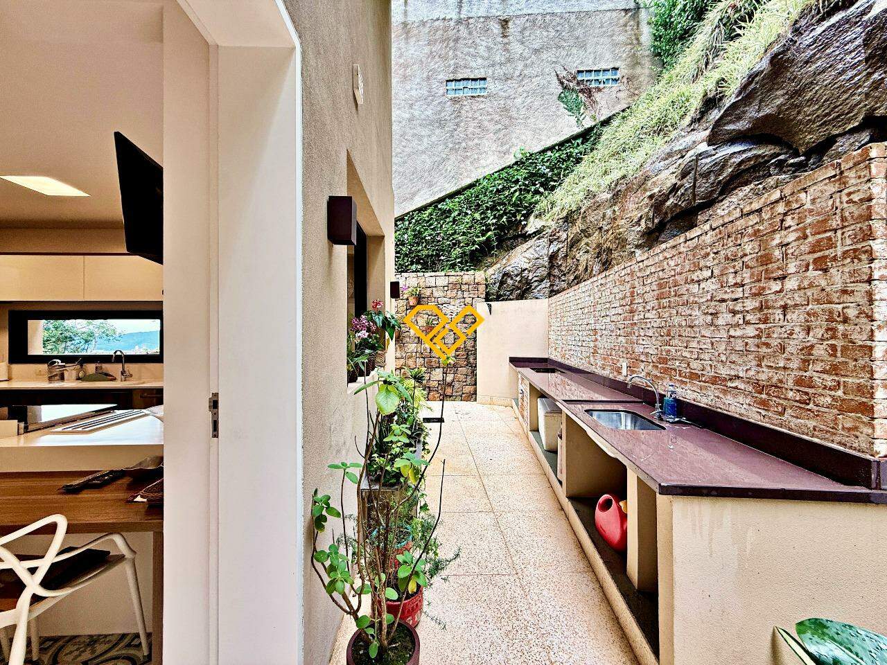 Casa à venda no Santa Terezinha: Churrasqueira