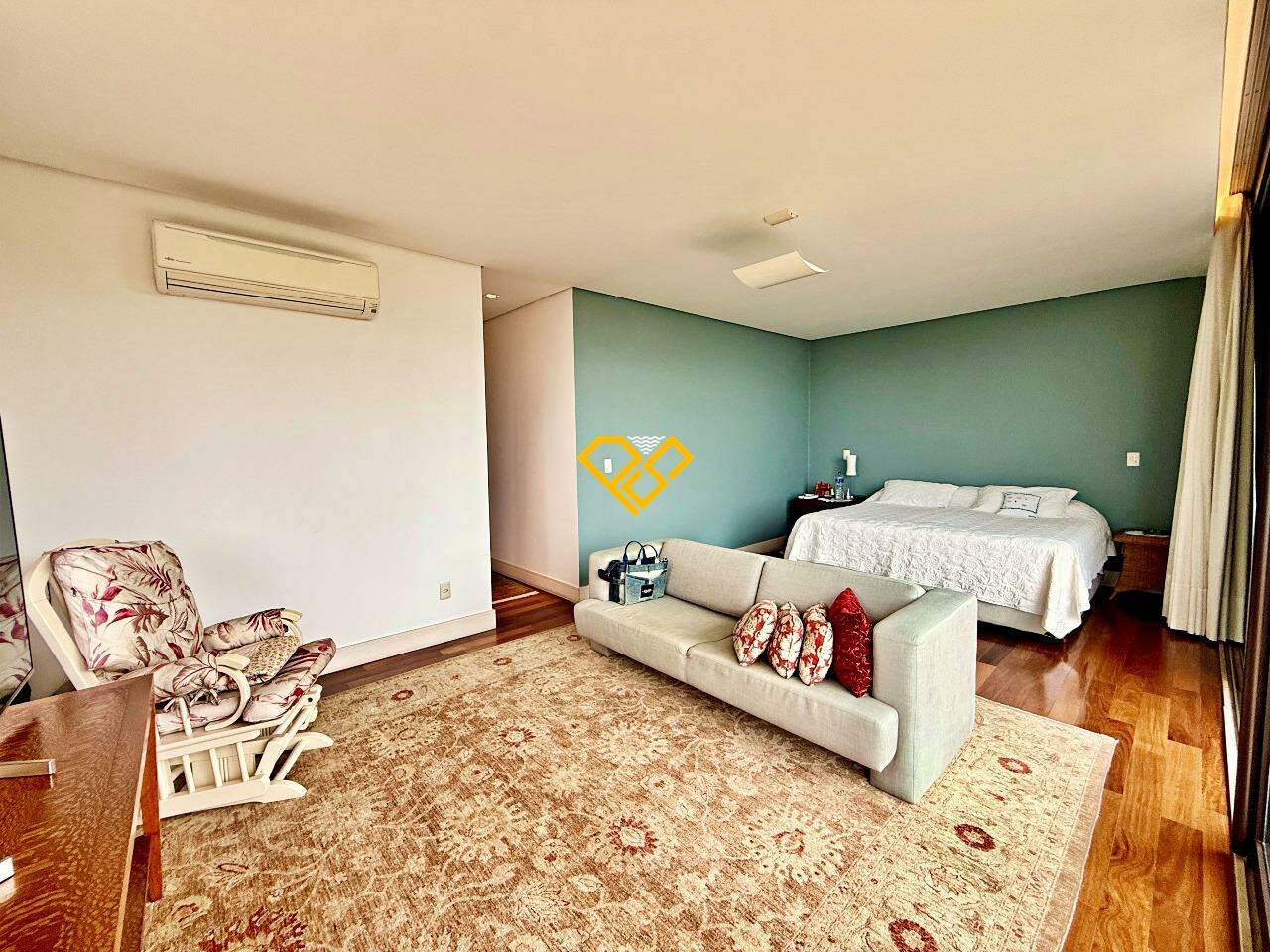 Casa à venda no Santa Terezinha: Suíte 1