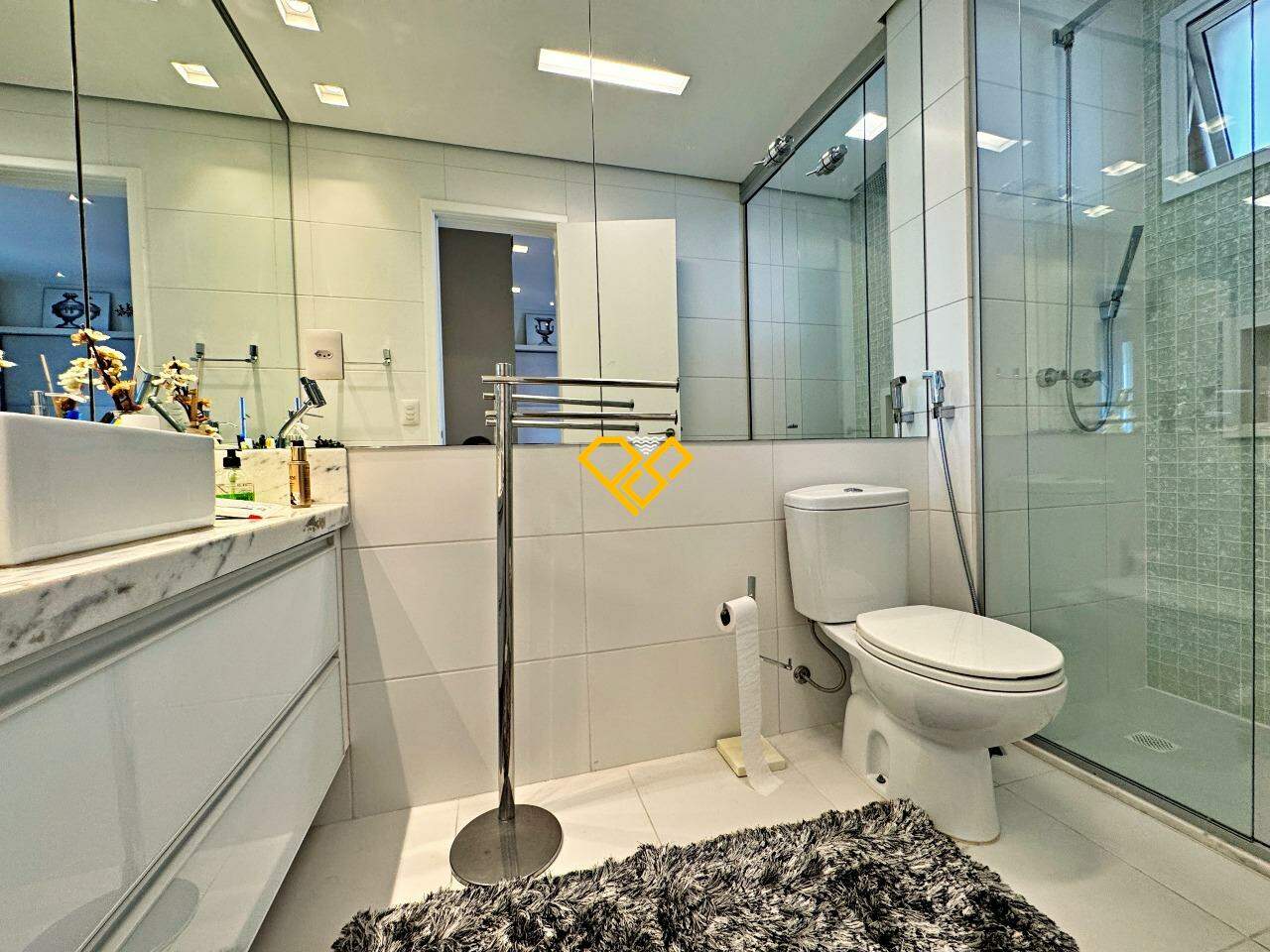 Apartamento para aluguel no Boqueirão: Wc suíte 2