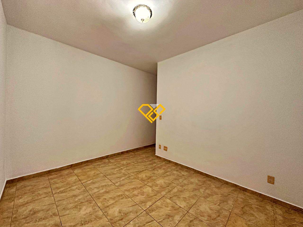 Apartamento à venda no Embaré: