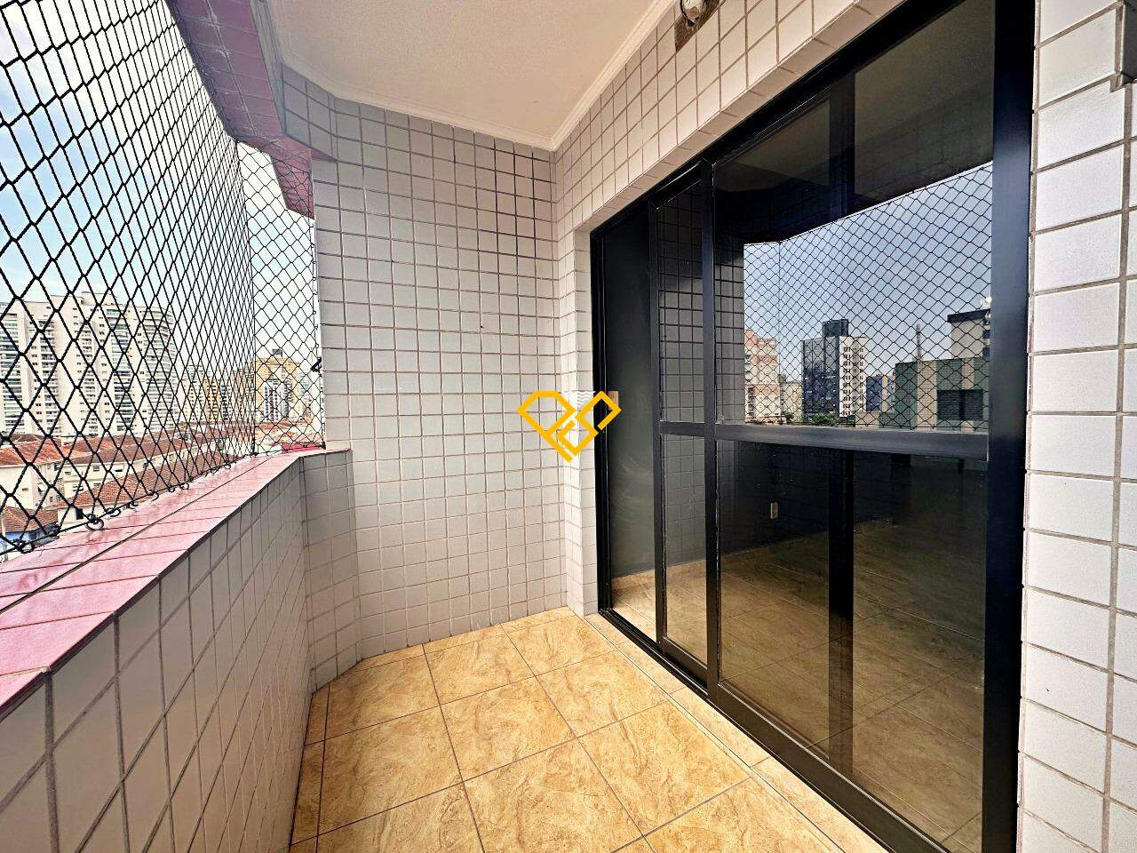 Apartamento à venda no Embaré: