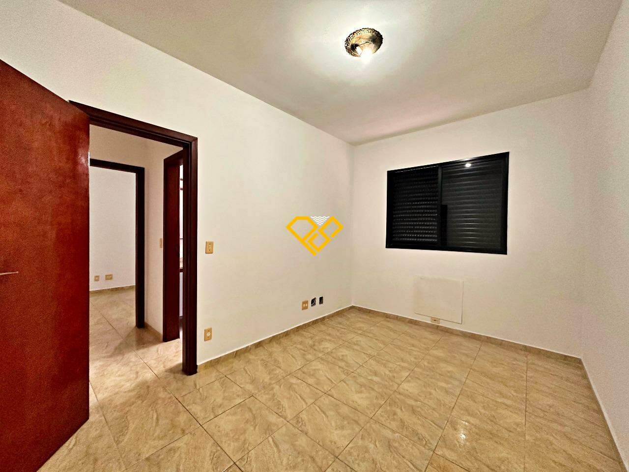 Apartamento à venda no Embaré: