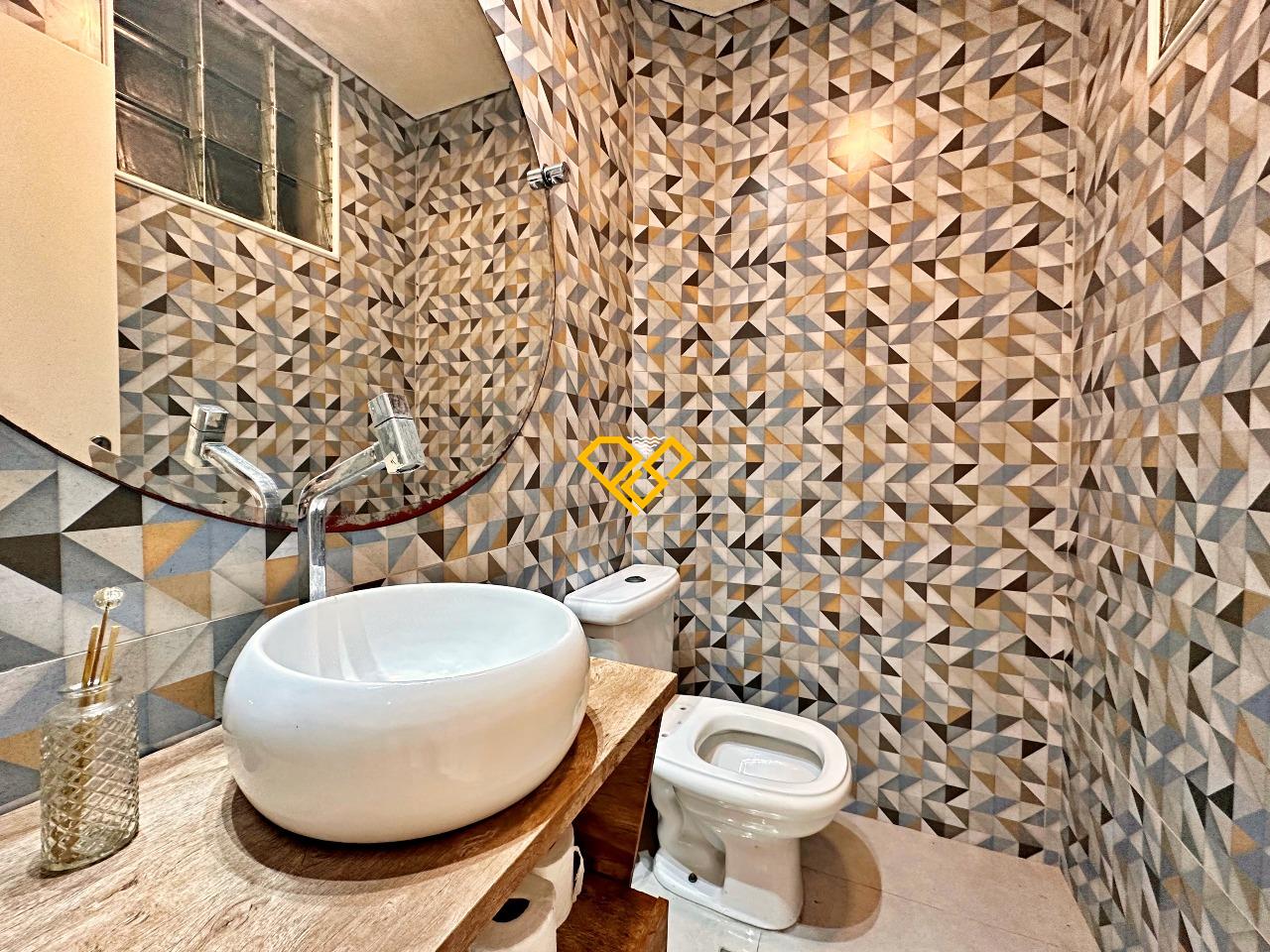 Sobrado à venda no Aparecida: 