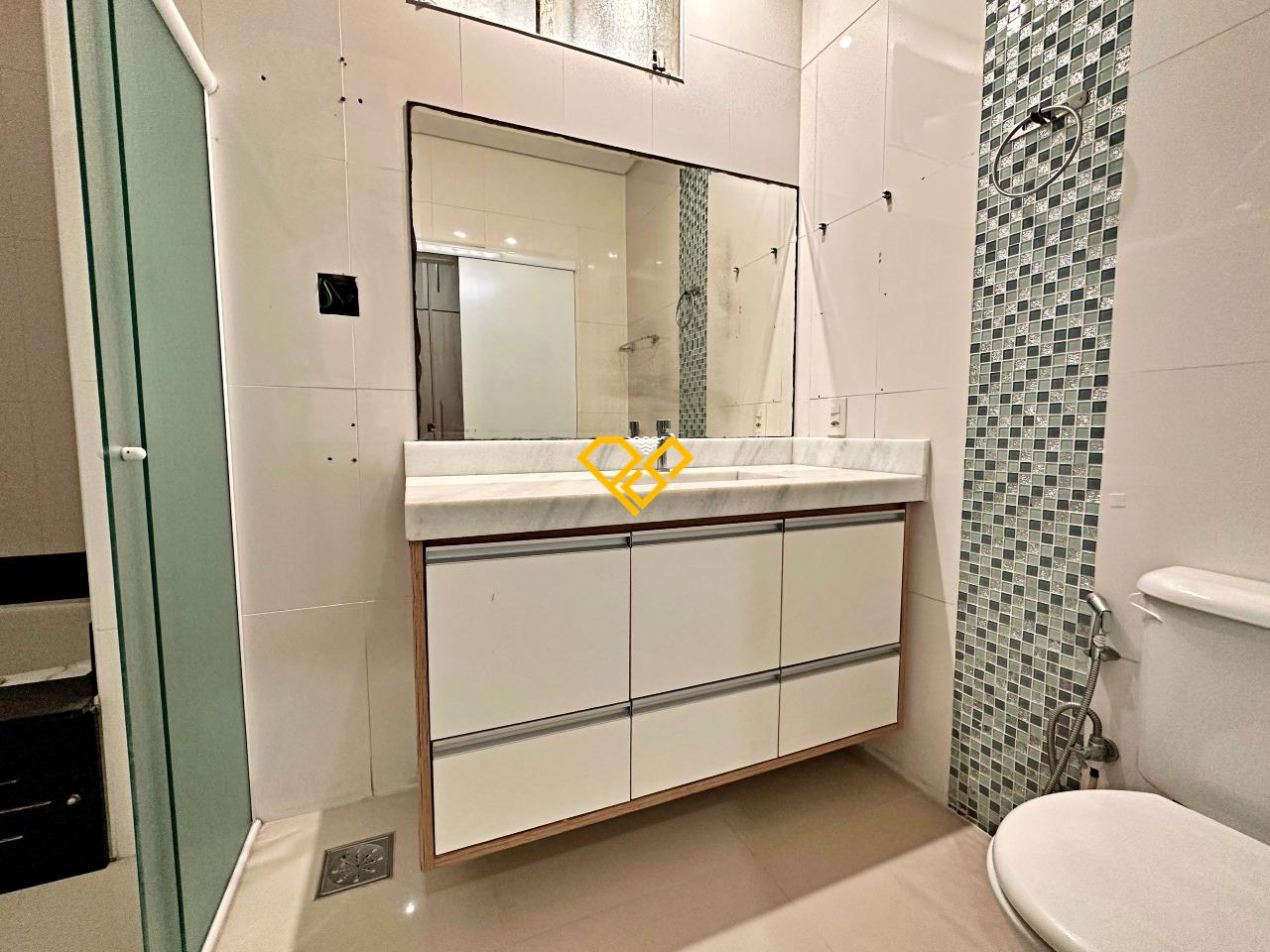 Sobrado à venda no Aparecida: 