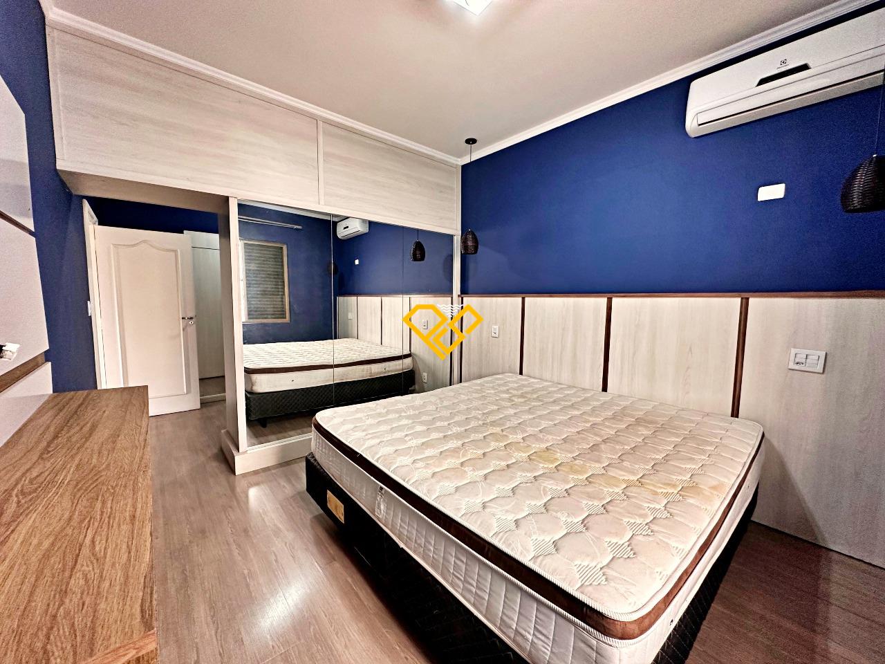 Sobrado à venda no Aparecida: 