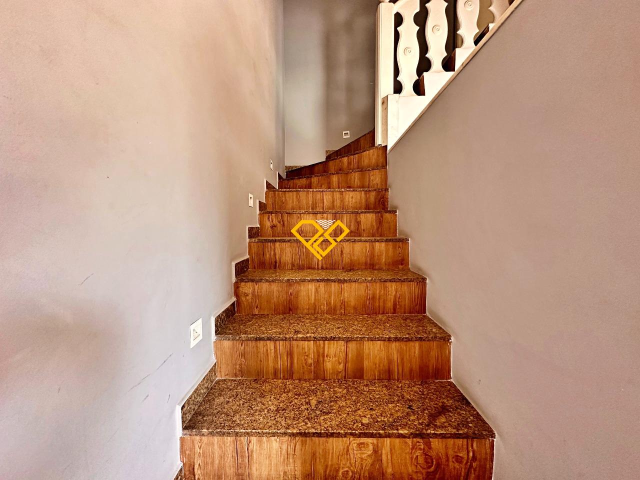 Sobrado à venda no Aparecida: 