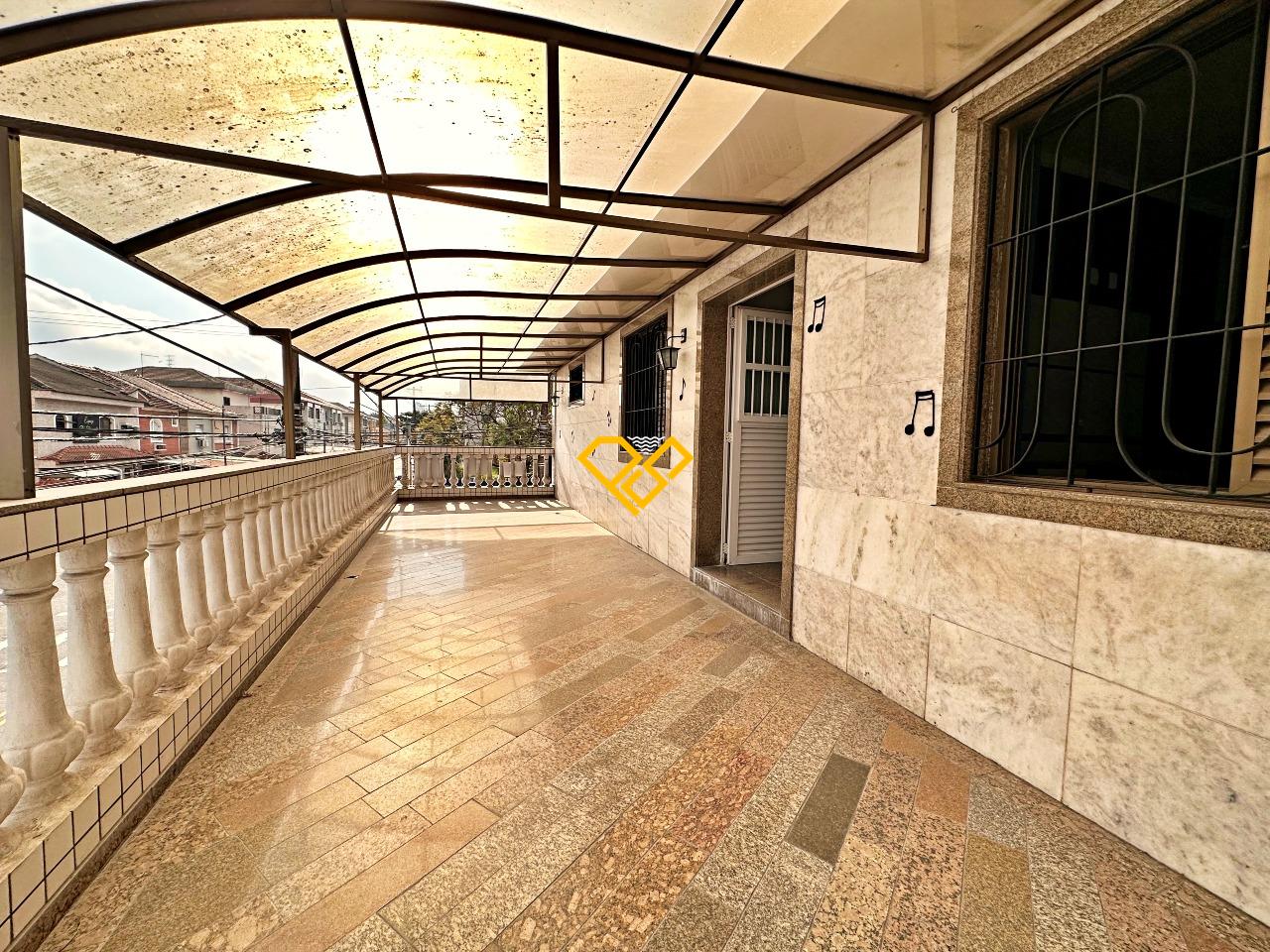 Sobrado à venda no Aparecida: 