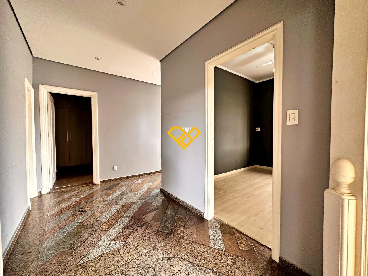 Sobrado à venda no Aparecida: 