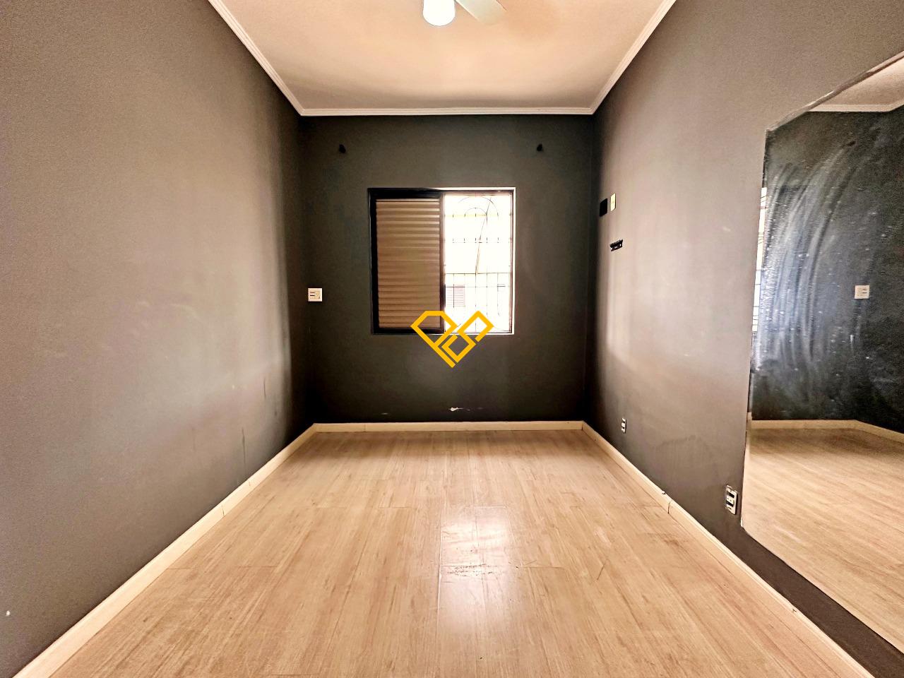 Sobrado à venda no Aparecida: 