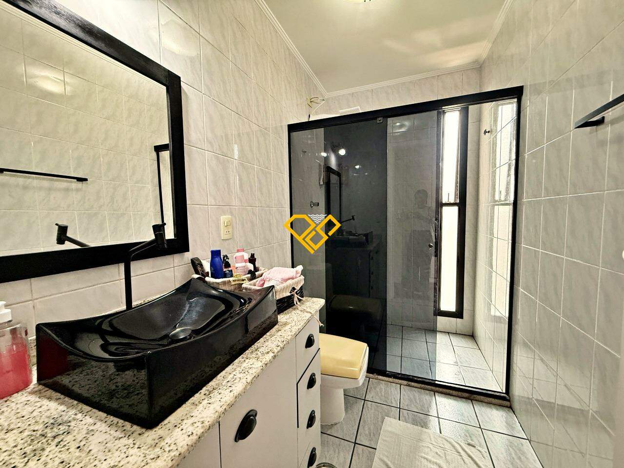 Apartamento à venda no Embaré: Wc suíte 1