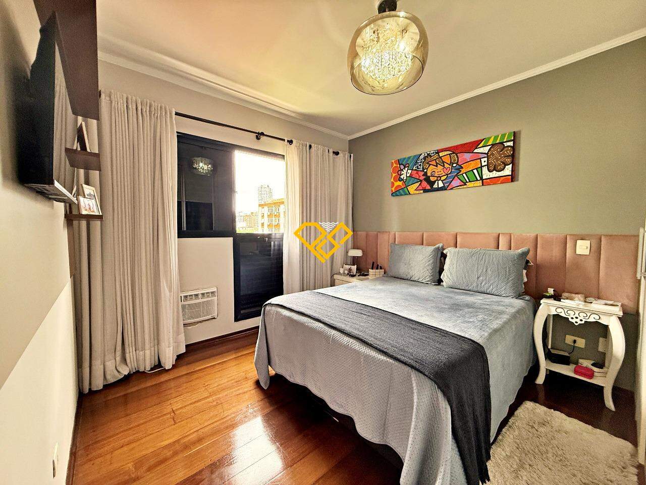 Apartamento à venda no Embaré: Dormitório 1 - suíte