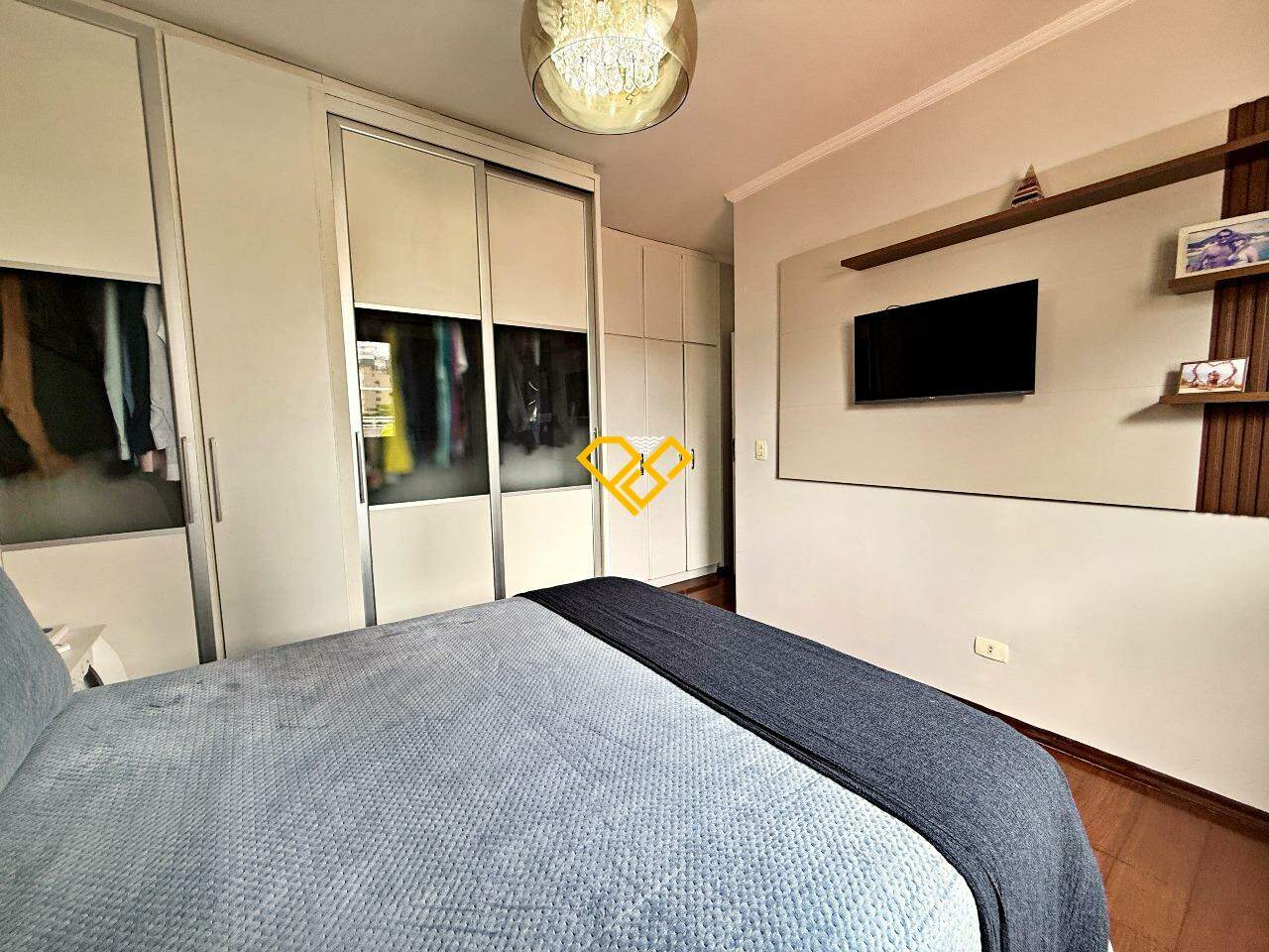 Apartamento à venda no Embaré: Dormitório 1 - suíte