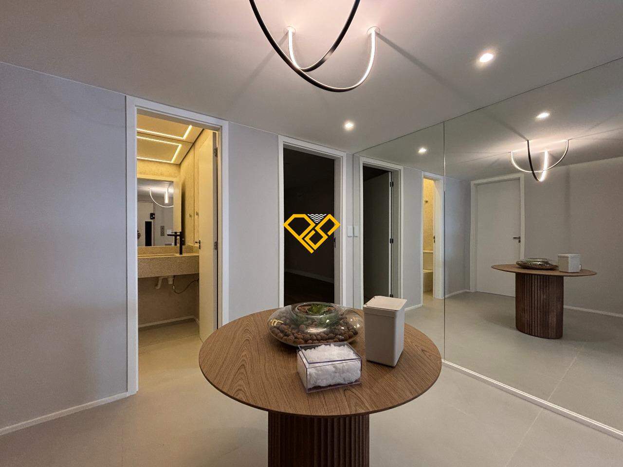 Apartamento à venda no Boqueirão: Hall de entrada