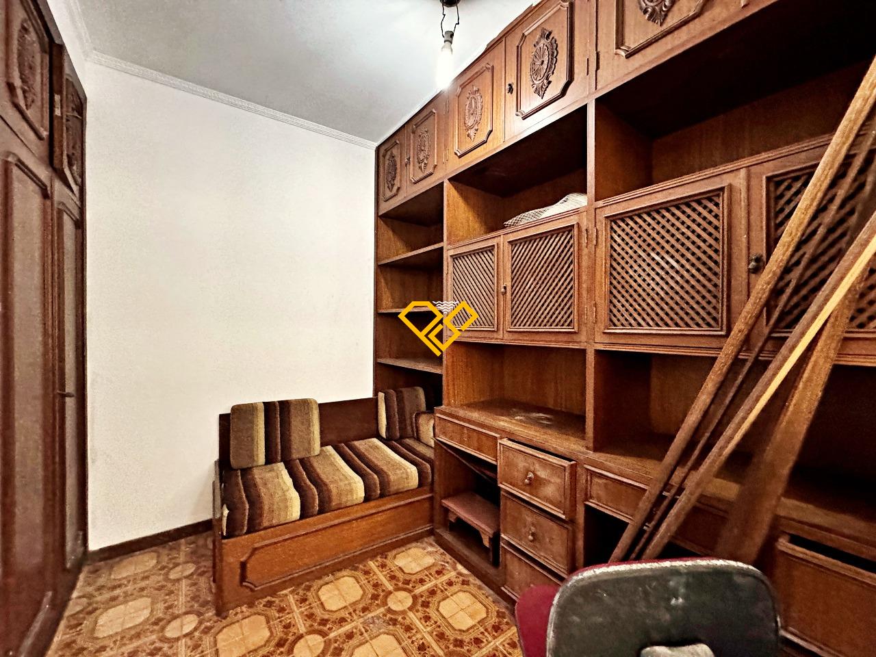 Apartamento à venda no Gonzaga: Escritório