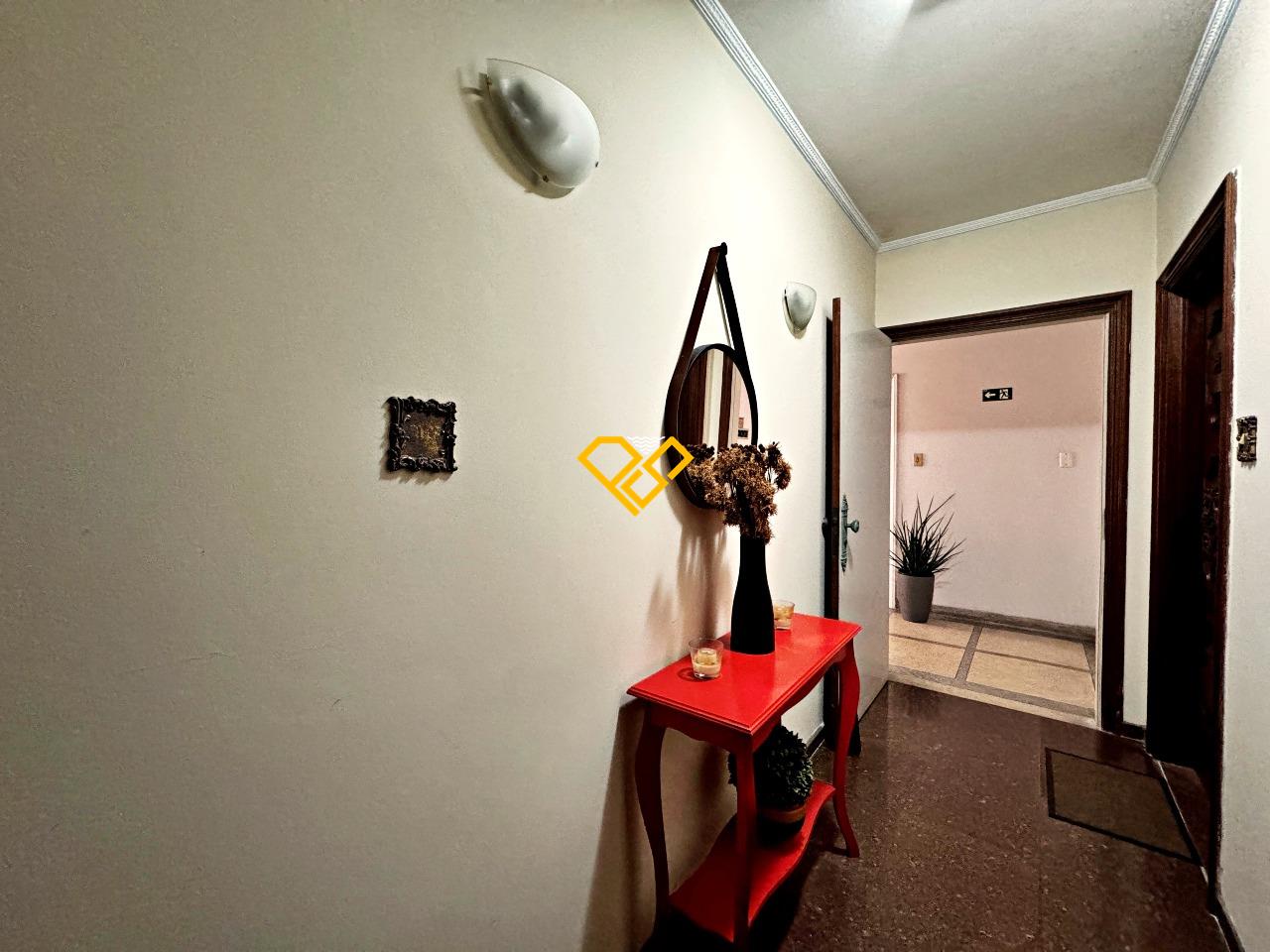 Apartamento à venda no Gonzaga: Hall de entrada