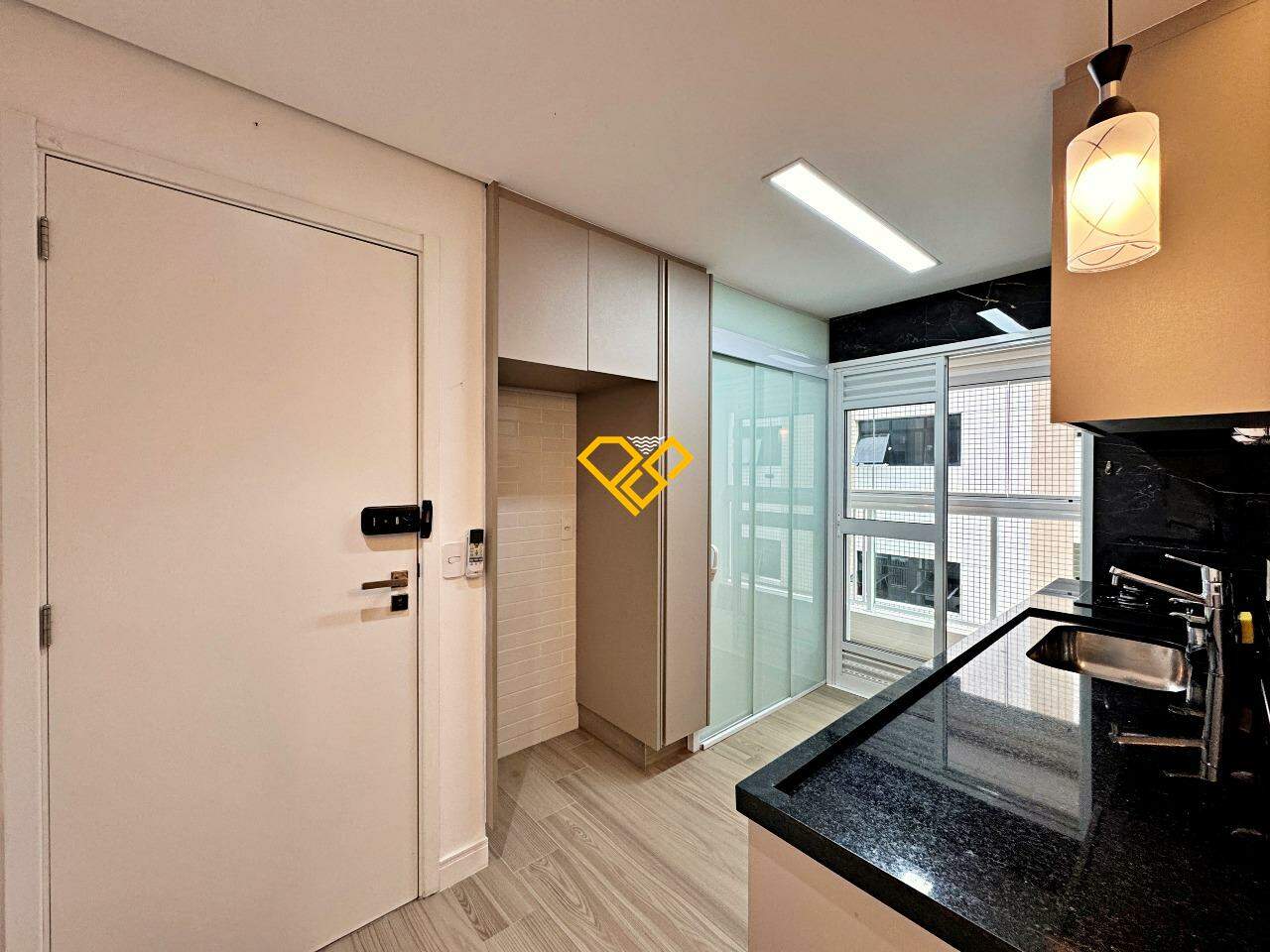 Apartamento à venda no Aparecida: Cozinha