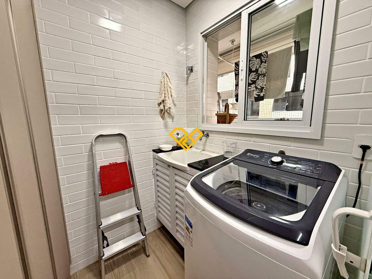 Apartamento à venda no Aparecida: Área de serviço