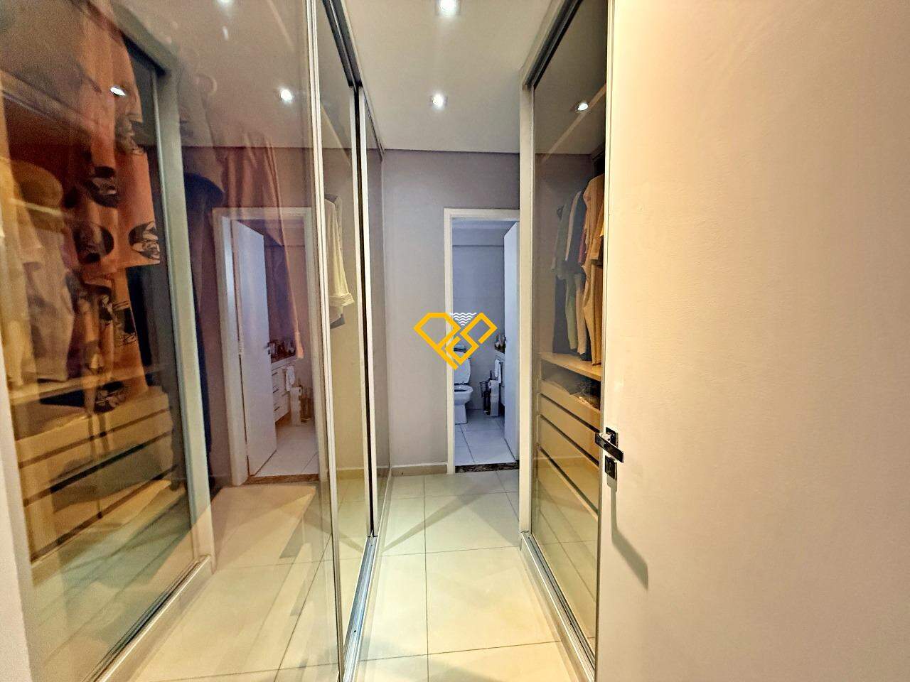Apartamento para aluguel no Boqueirão: Suíte 1 - closet