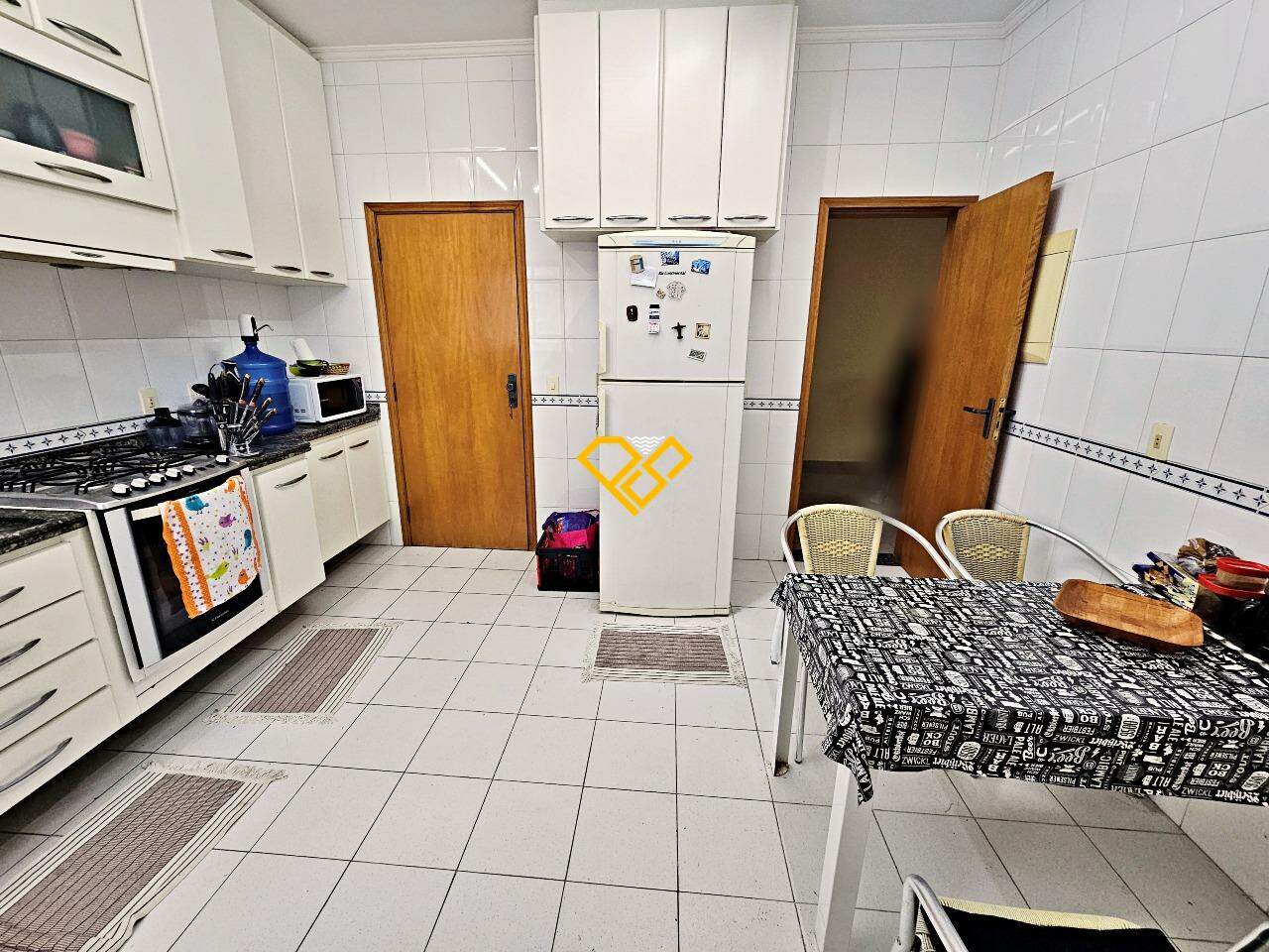 Apartamento à venda no Aparecida: Cozinha