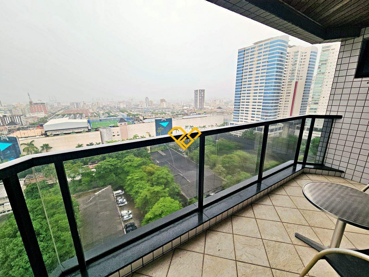 Apartamento à venda no Aparecida: Varanda da sala