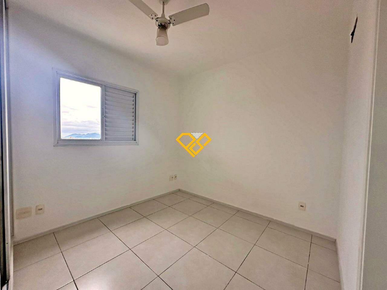 Apartamento para aluguel no Ponta da Praia: Dormitório 1 - suíte