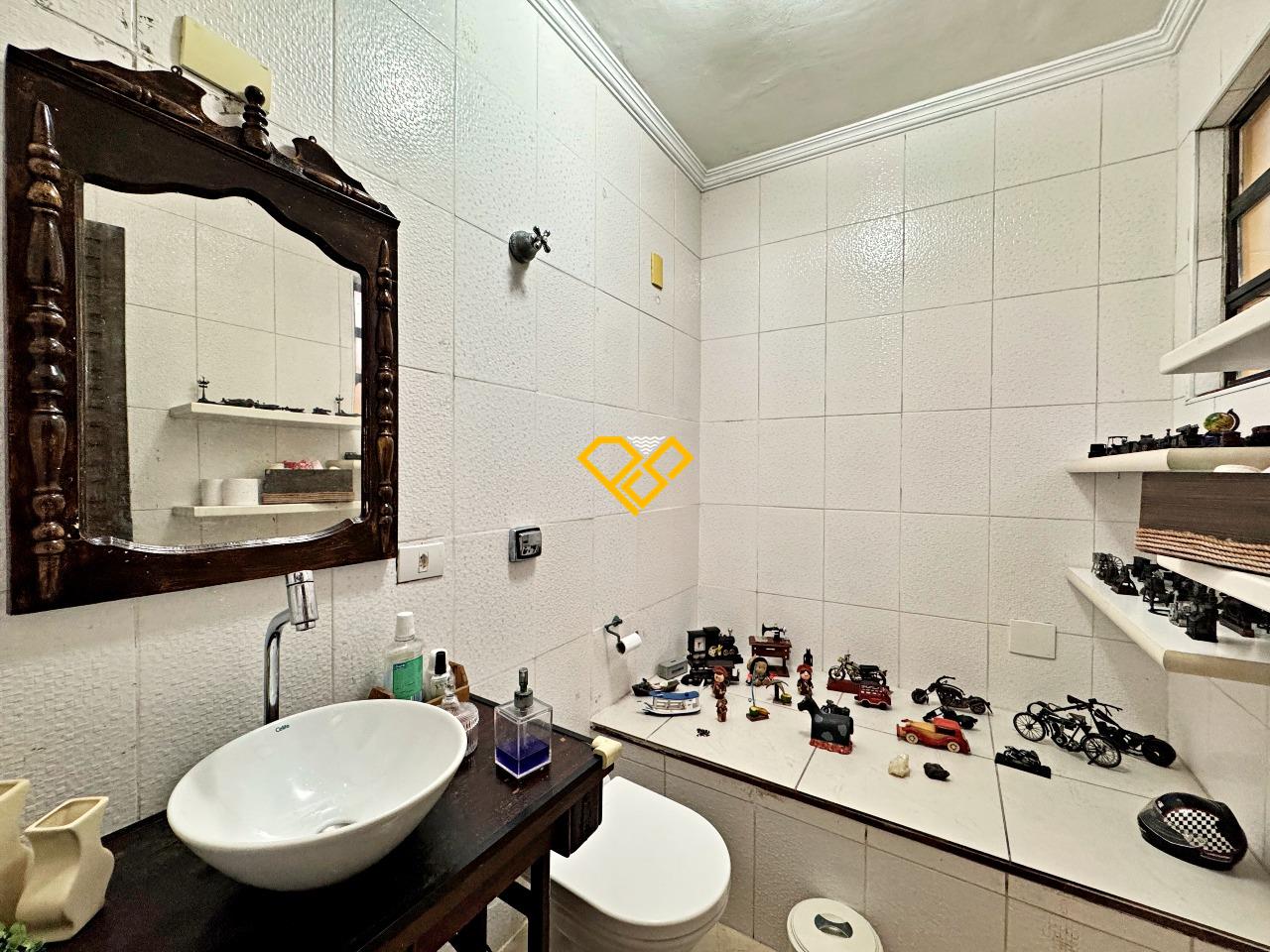 Sobrado à venda no Marapé: