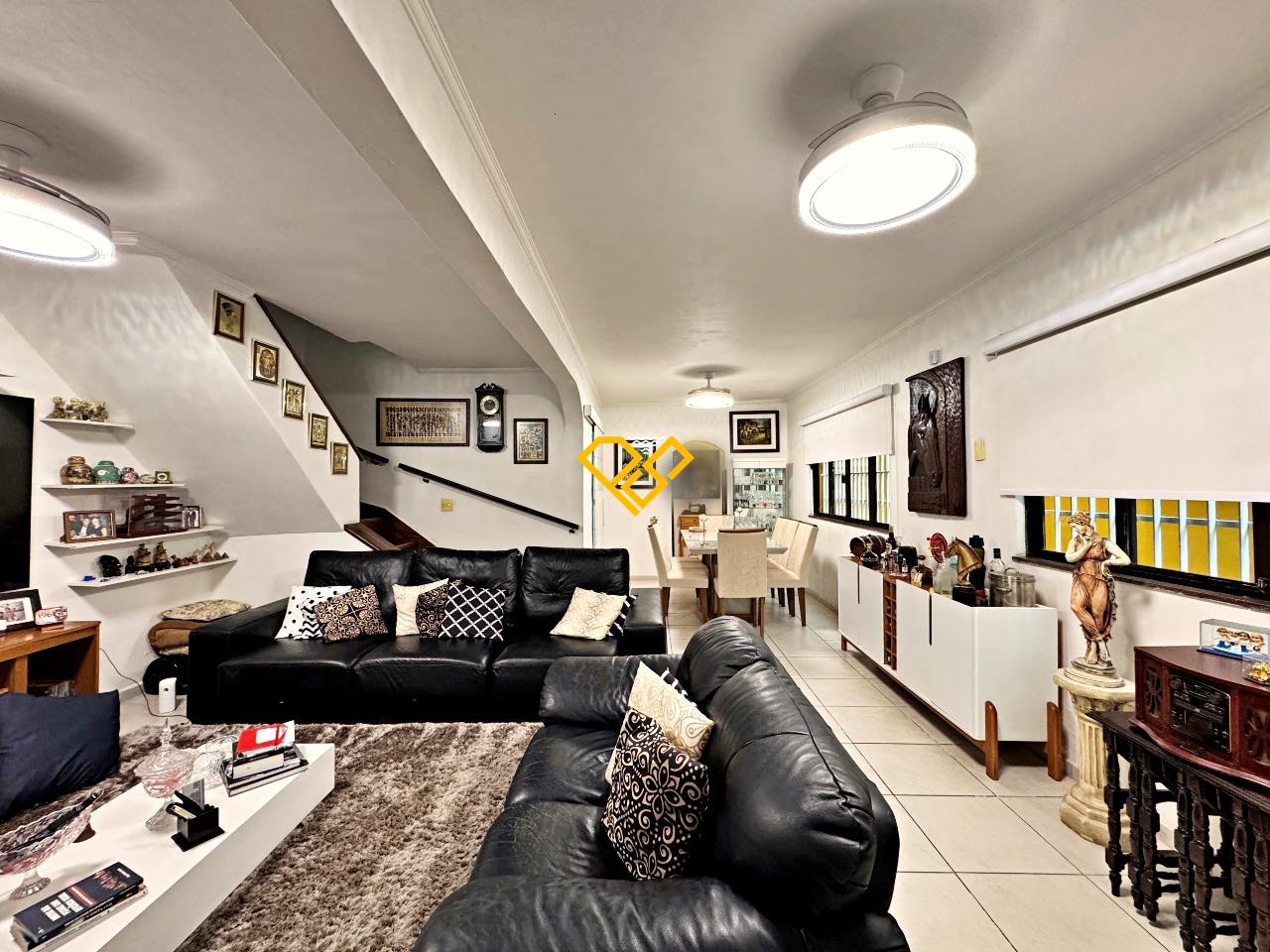 Sobrado à venda no Marapé: