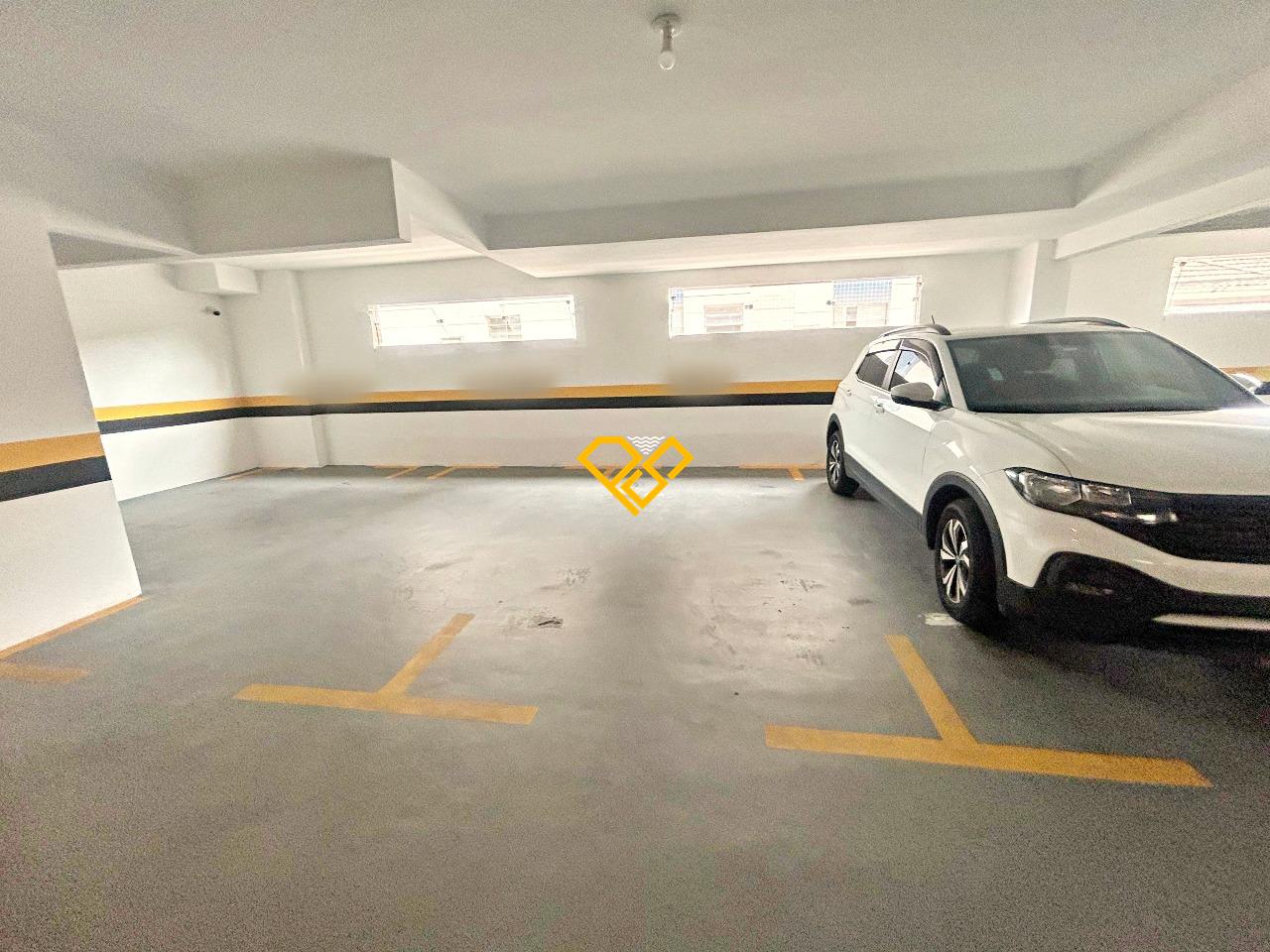 Apartamento para aluguel no Gonzaga: Garagem