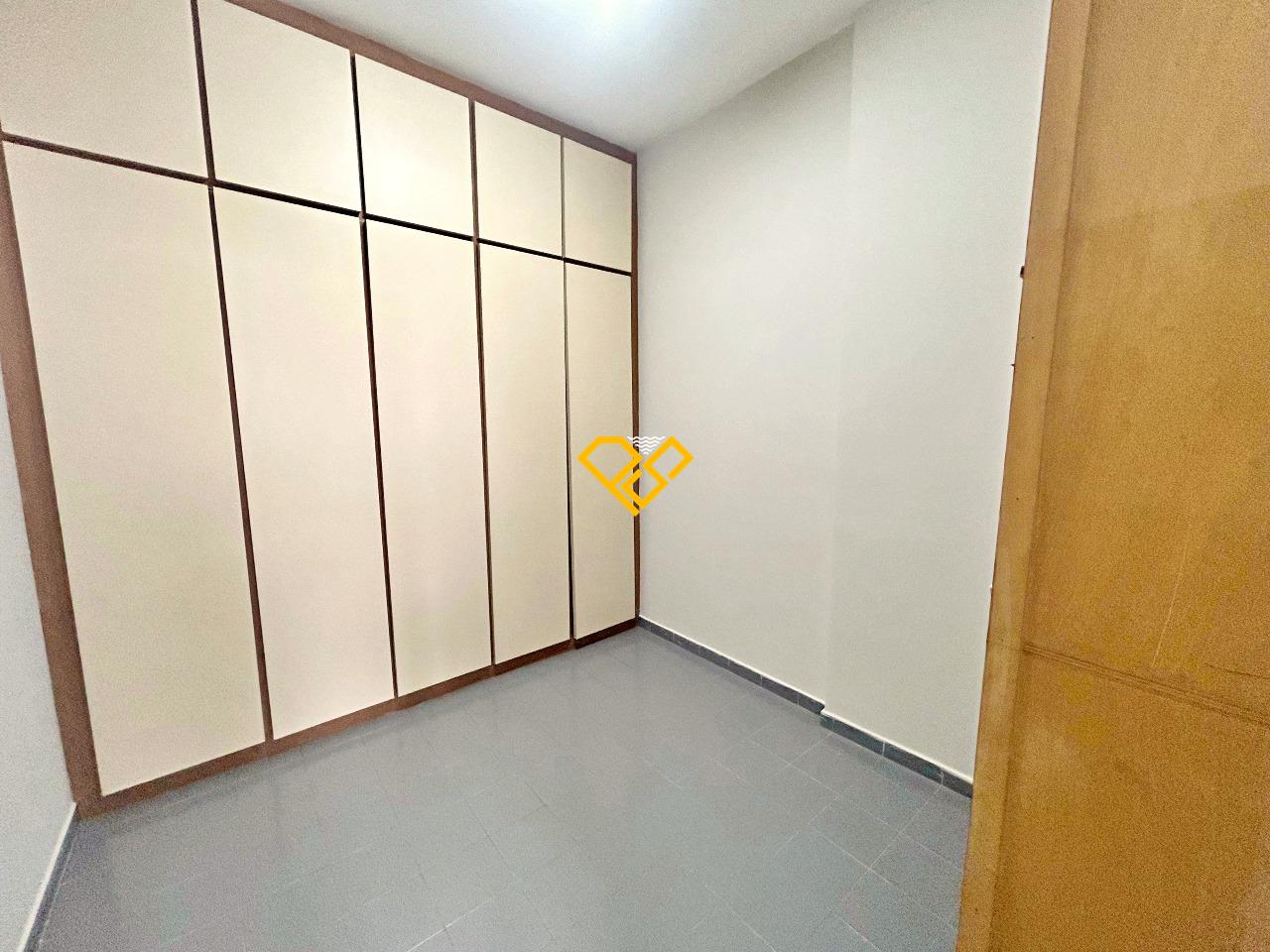 Apartamento para aluguel no Gonzaga: Dependência