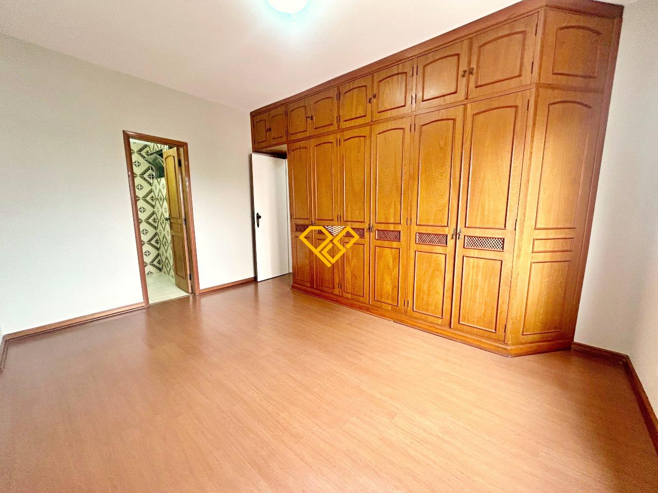 Apartamento para aluguel no Gonzaga: Dormitório 1 - suíte