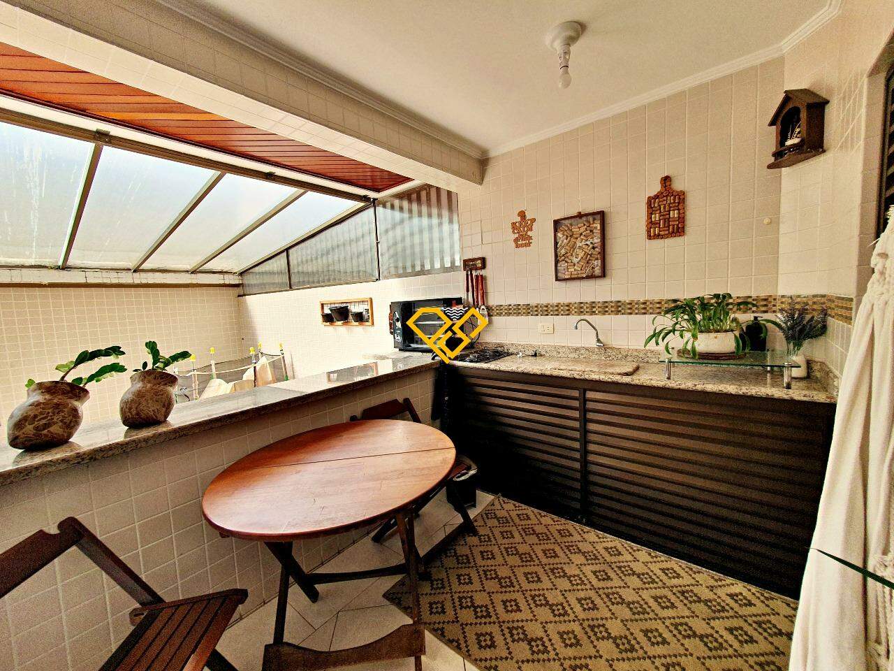 Casa à venda no Embaré: Espaço gourmet frontal