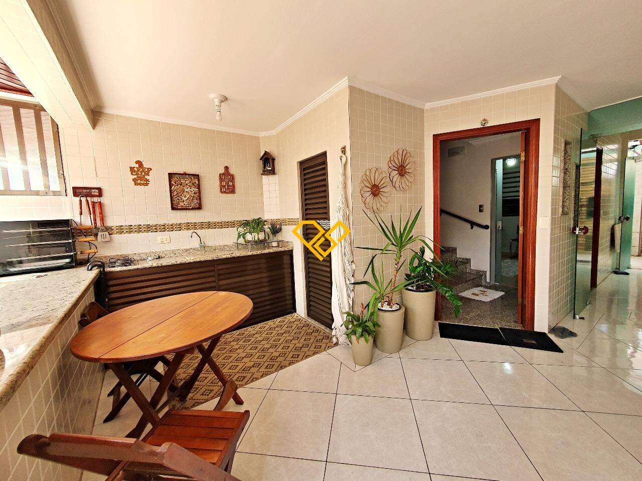 Casa à venda no Embaré: Espaço gourmet frontal