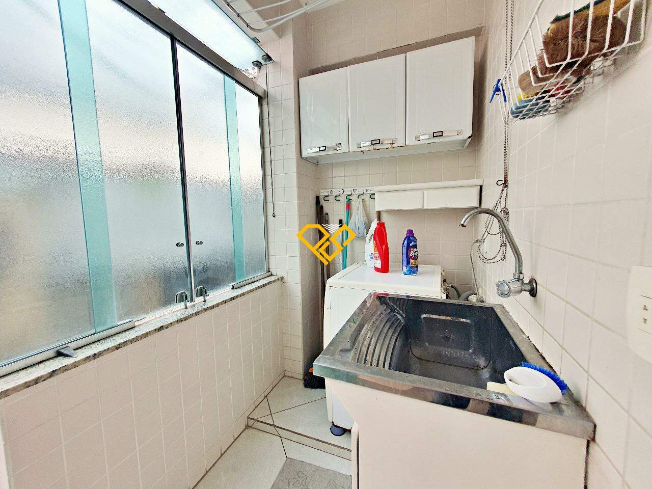 Casa à venda no Embaré: Área de serviço