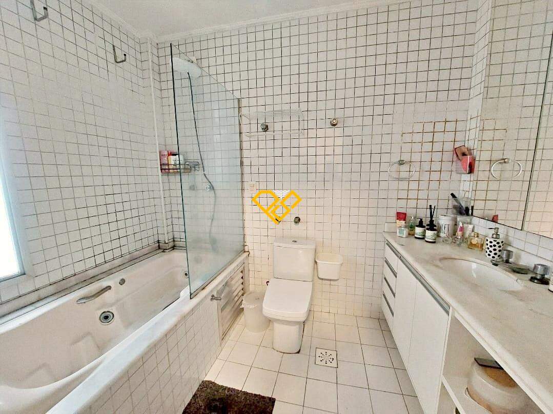Apartamento à venda no Gonzaga: Wc suíte 1