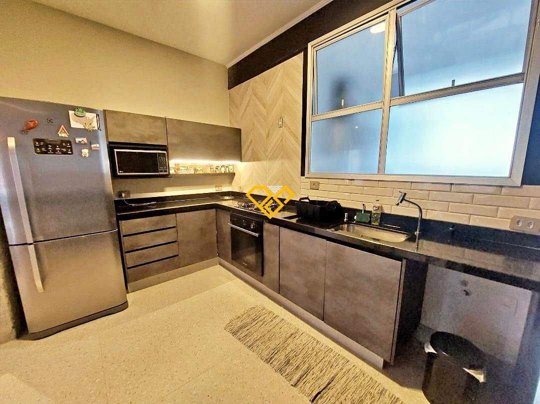 Apartamento à venda no Gonzaga: Cozinha