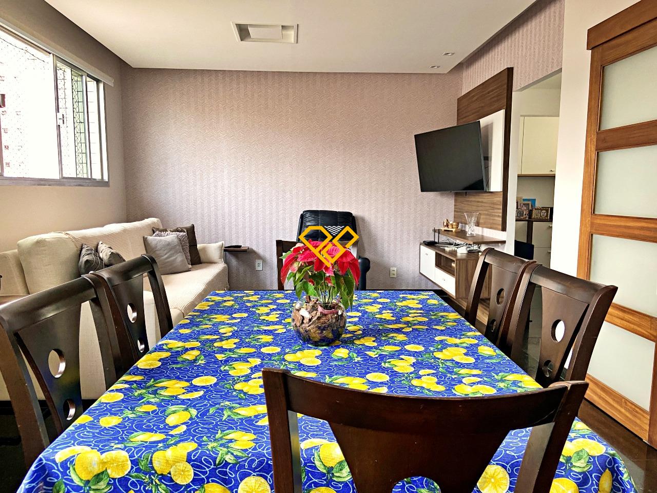 Cobertura à venda no Boqueirão: Sala 1° andar