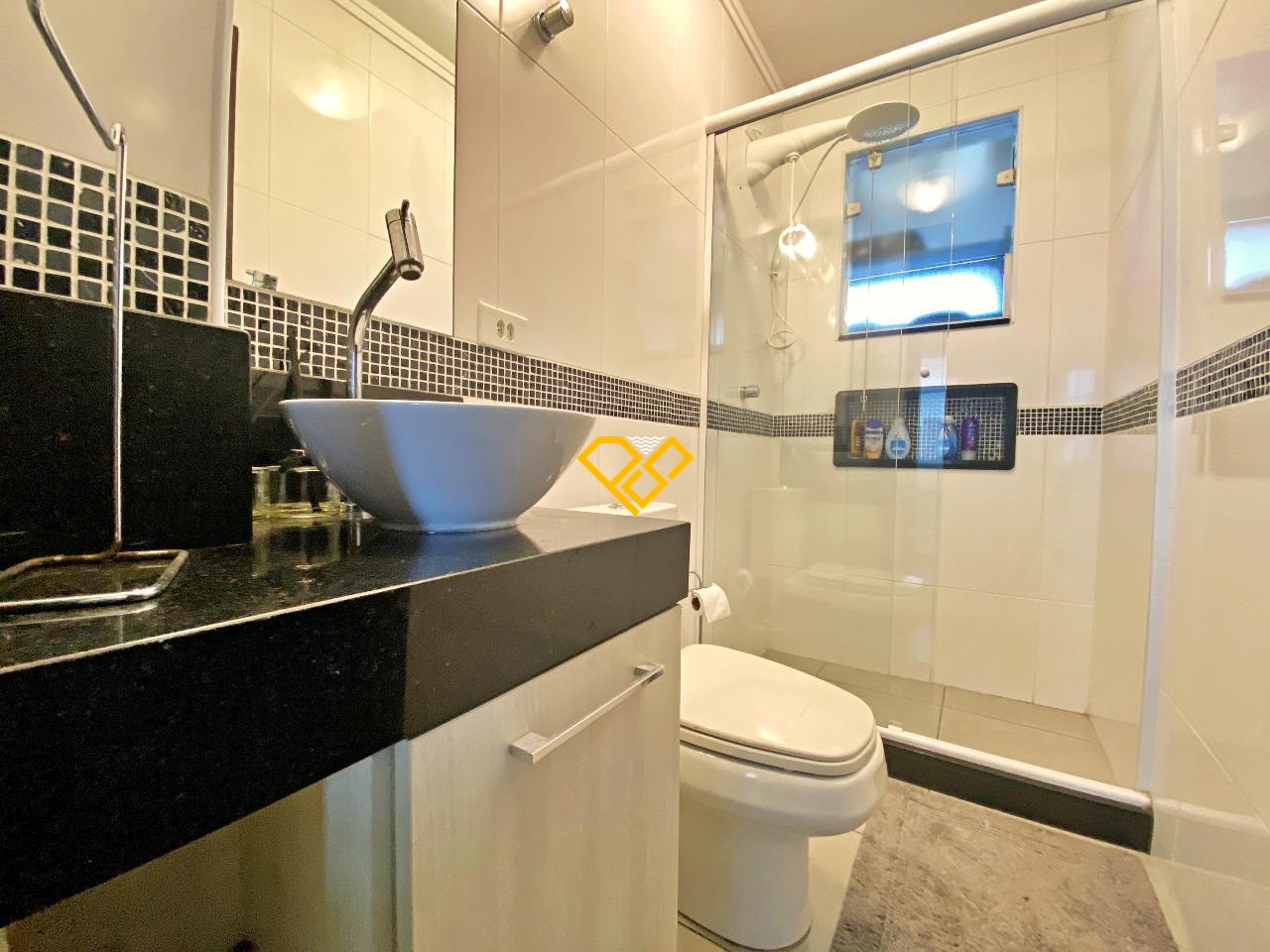 Cobertura à venda no Boqueirão: Wc social