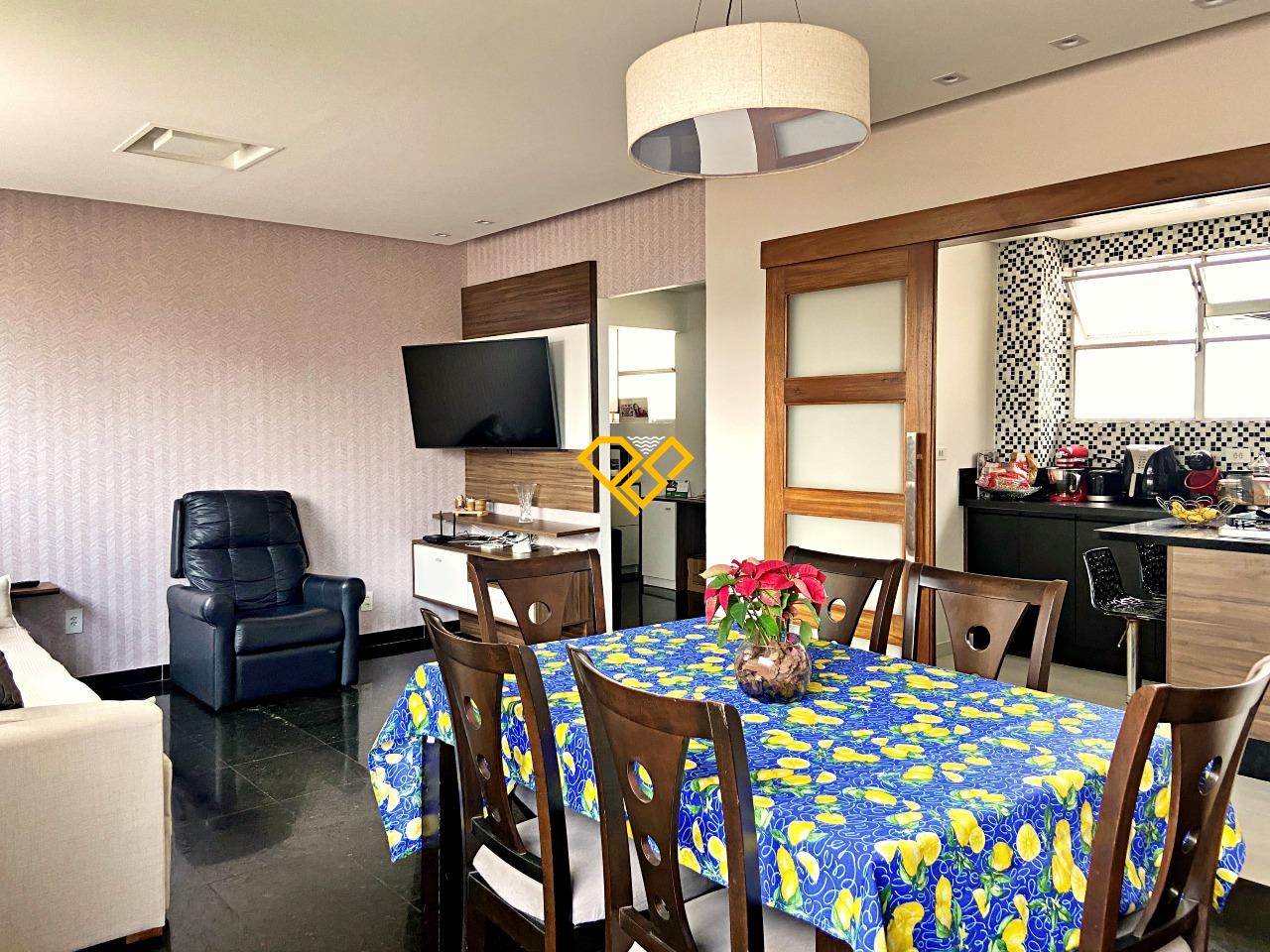 Cobertura à venda no Boqueirão: Sala 1° andar