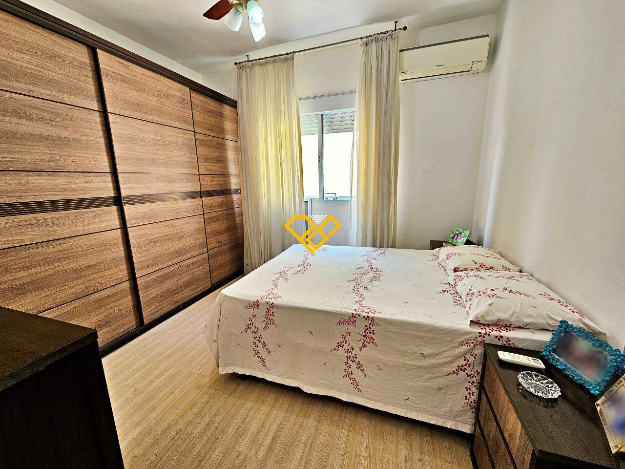 Apartamento à venda no Ponta da Praia: Dormitório 1 - suíte