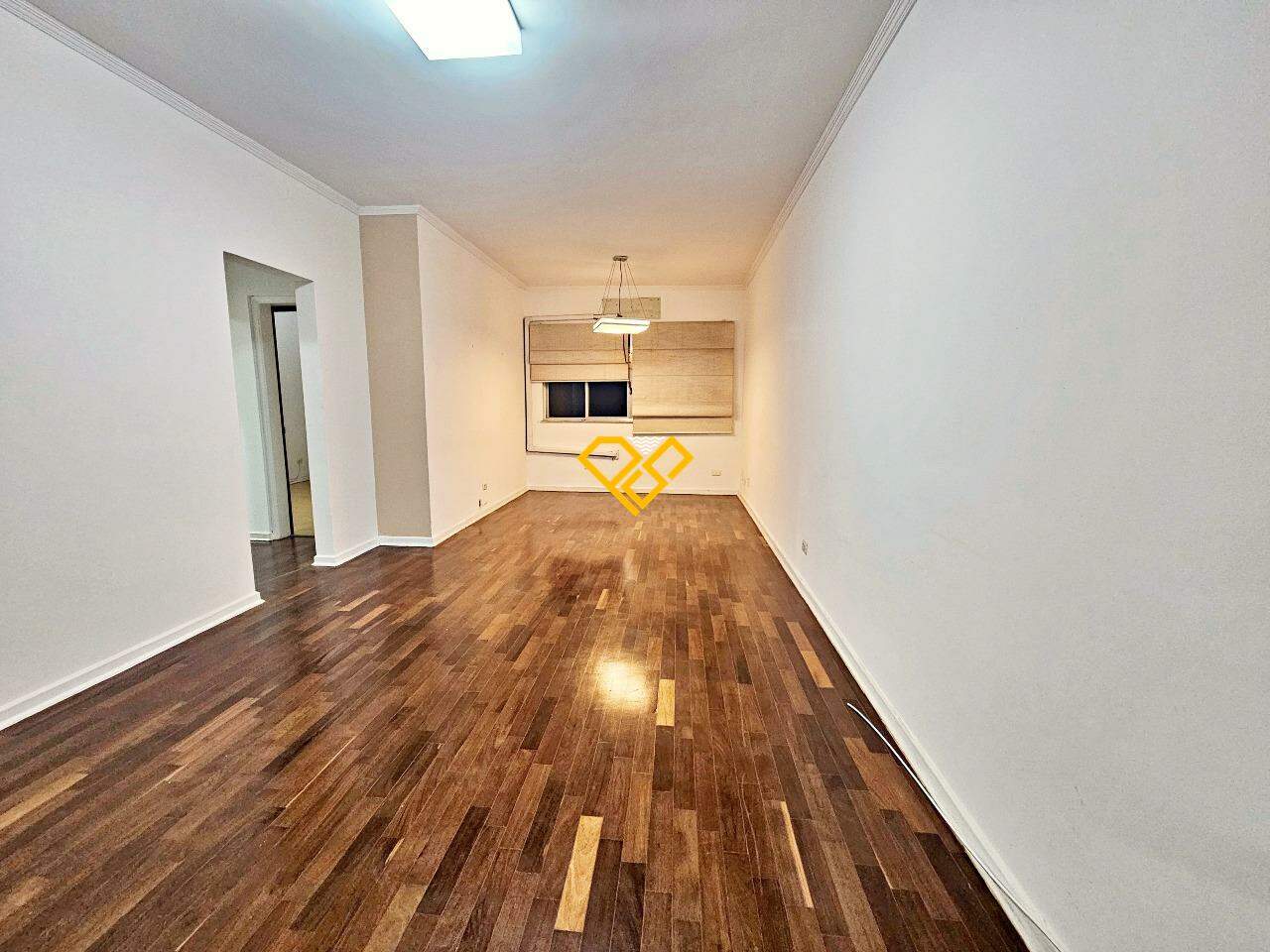 Apartamento à venda no Ponta da Praia: Sala