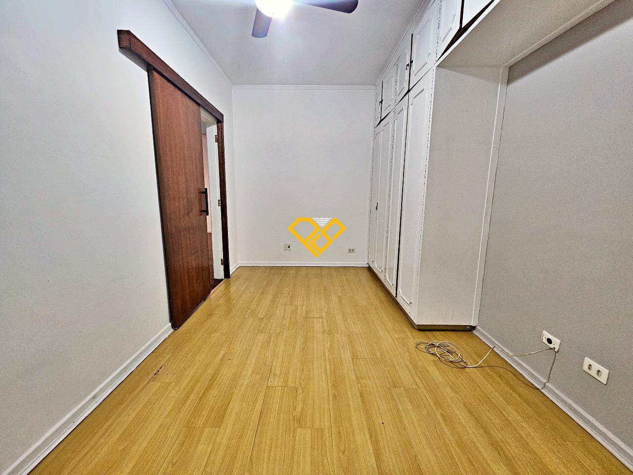 Apartamento à venda no Ponta da Praia: Dormitório 1 - suíte
