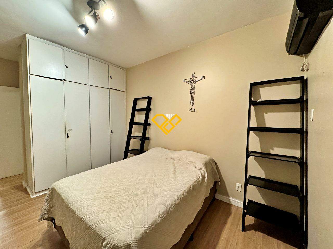 Apartamento para aluguel no Boqueirão: Dormitório 1 - suíte