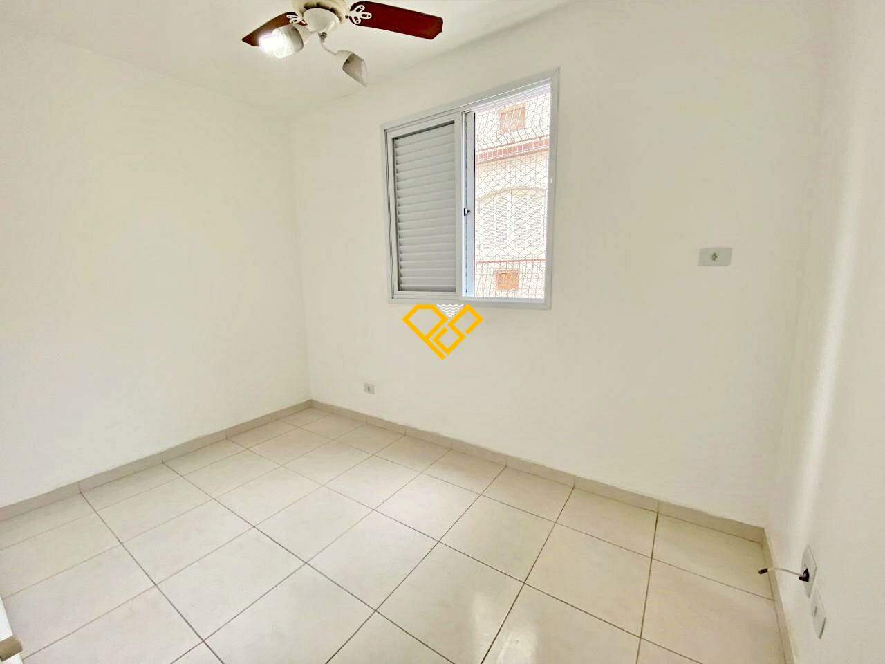 Casa à venda no Ponta da Praia: 2° andar quarto 2
