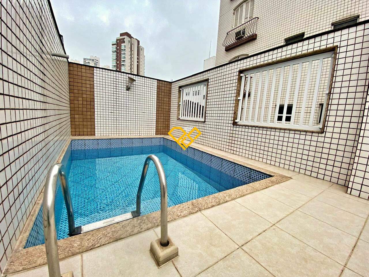 Casa à venda no Ponta da Praia: 3º andar Piscina 