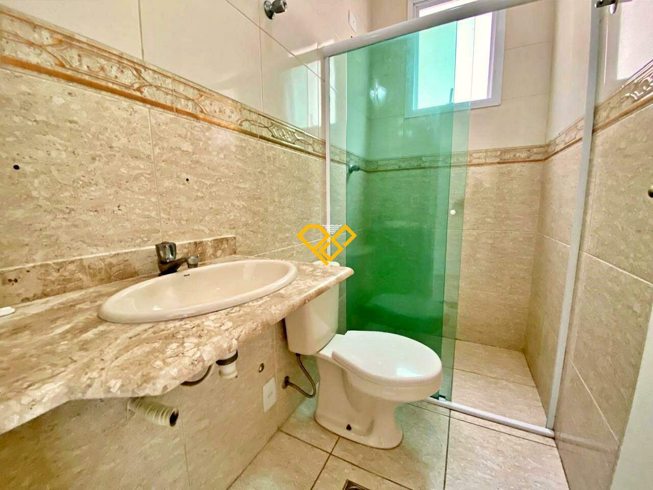 Casa à venda no Ponta da Praia: 2º andar Wc suíte