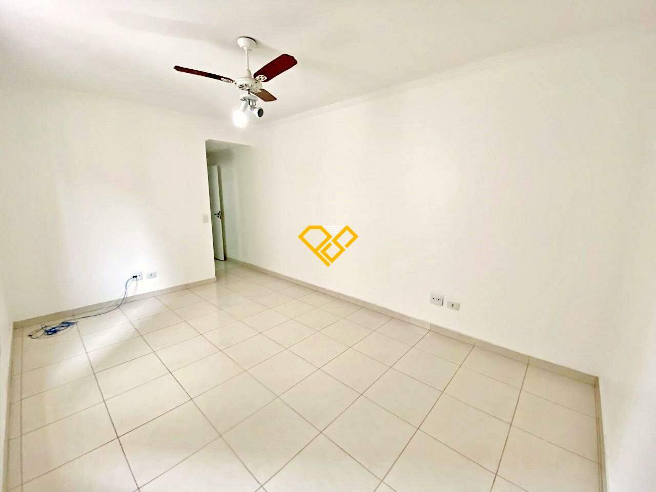 Casa à venda no Ponta da Praia: 2° andar quarto 3