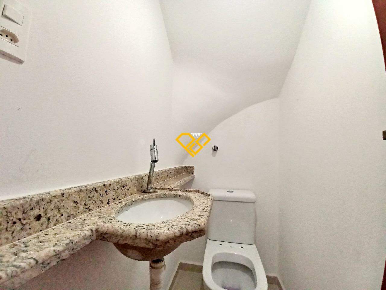 Sobreposta Baixa à venda no Vila Belmiro: Lavabo
