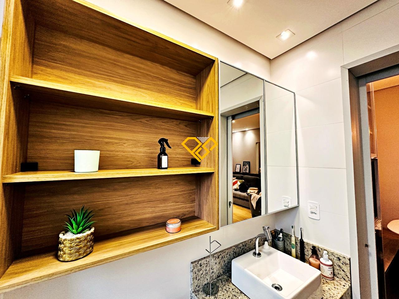 Apartamento à venda no Campo Grande: Wc social